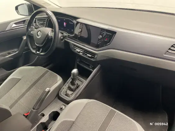 VOLKSWAGEN POLO VI - voiture d'occasion - Photo 10