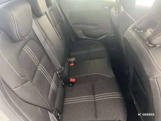 RENAULT CLIO V - voiture d'occasion - Photo 11