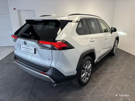 TOYOTA RAV4 V - voiture d'occasion - Photo 4