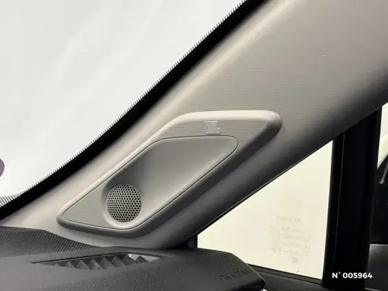 TOYOTA RAV4 V - voiture d'occasion - Photo 31