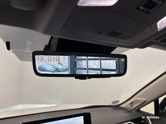 TOYOTA RAV4 V - voiture d'occasion - Photo 32