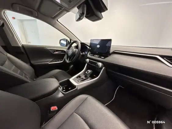 TOYOTA RAV4 V - voiture d'occasion - Photo 10