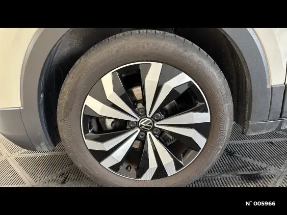 VOLKSWAGEN T-CROSS - voiture d'occasion - Photo 2