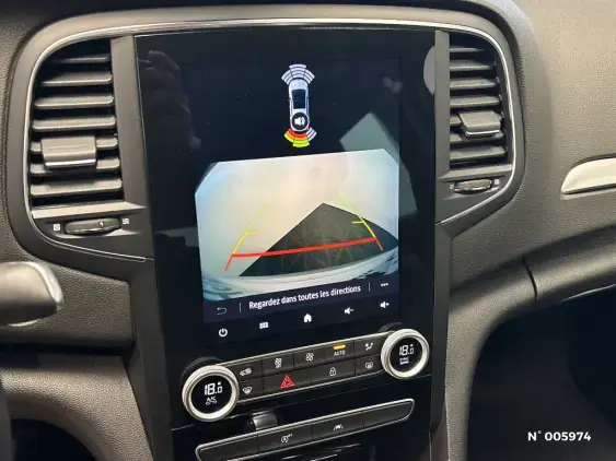 RENAULT MEGANE ESTATE IV - voiture d'occasion - Photo 14