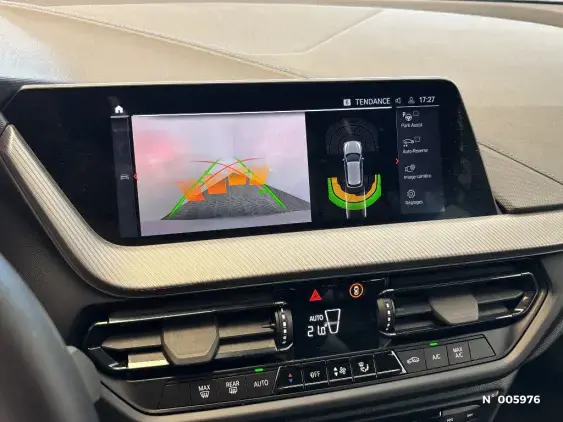 BMW SERIE 1 F40 - voiture d'occasion - Photo 14