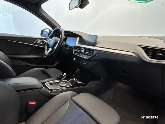 BMW SERIE 1 F40 - voiture d'occasion - Photo 10