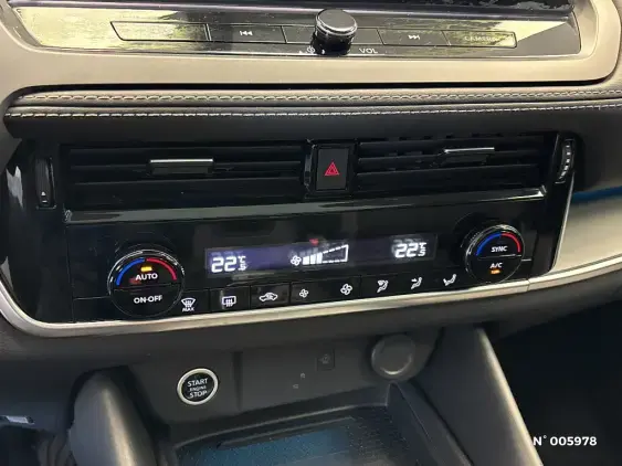 NISSAN QASHQAI III - voiture d'occasion - Photo 27