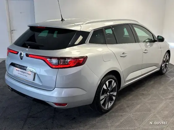 RENAULT MEGANE ESTATE IV - voiture d'occasion - Photo 4