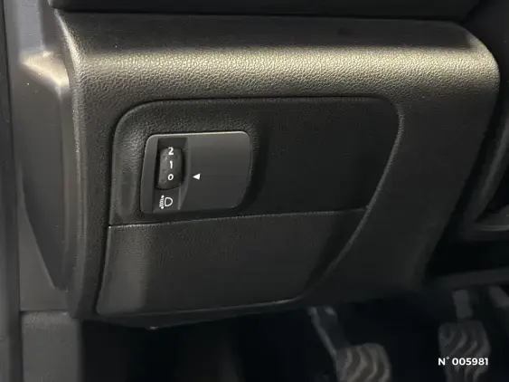 RENAULT MEGANE ESTATE IV - voiture d'occasion - Photo 15