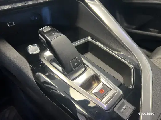 PEUGEOT 3008 II - voiture d'occasion - Photo 14