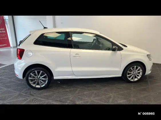VOLKSWAGEN POLO V - voiture d'occasion - Photo 5
