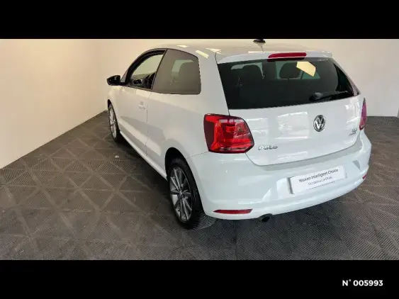 VOLKSWAGEN POLO V - voiture d'occasion - Photo 2