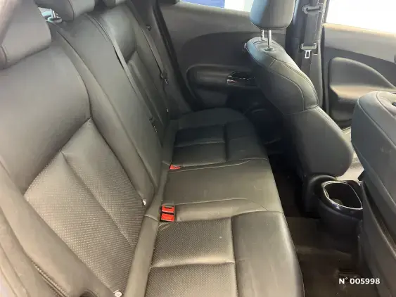 NISSAN JUKE I - voiture d'occasion - Photo 11