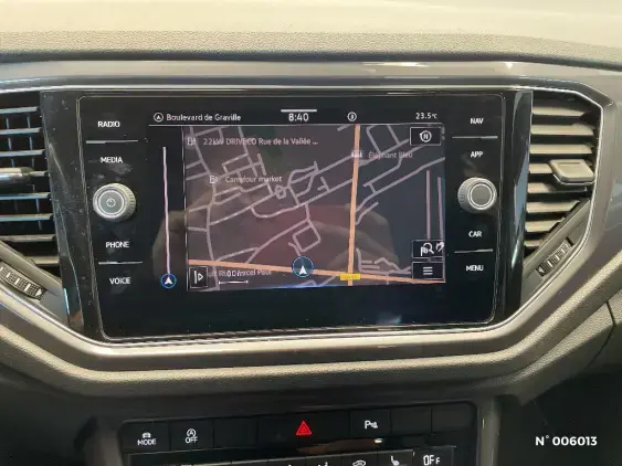 VOLKSWAGEN T-ROC - voiture d'occasion - Photo 13