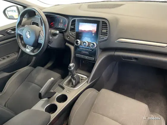 RENAULT MEGANE IV - voiture d'occasion - Photo 10