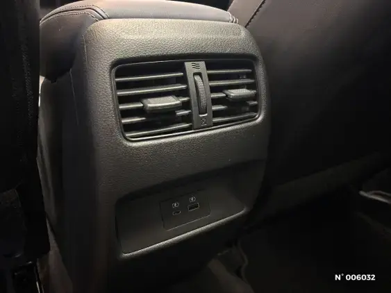 NISSAN QASHQAI III - voiture d'occasion - Photo 34