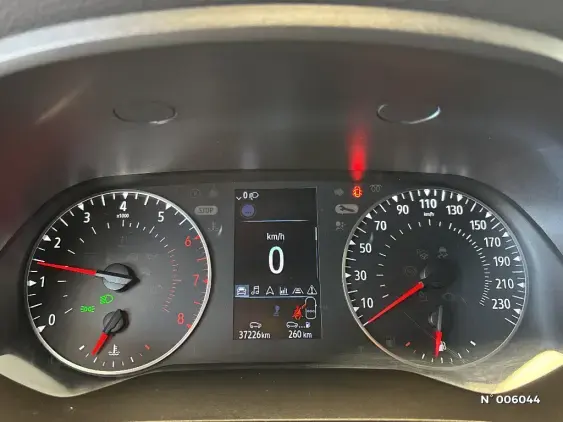 RENAULT CAPTUR II - voiture d'occasion - Photo 12
