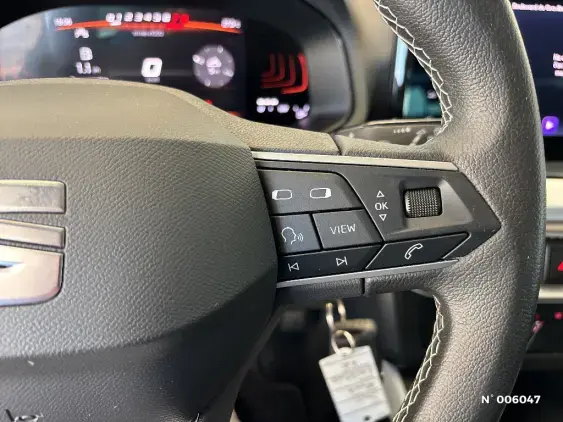 SEAT ARONA - voiture d'occasion - Photo 31