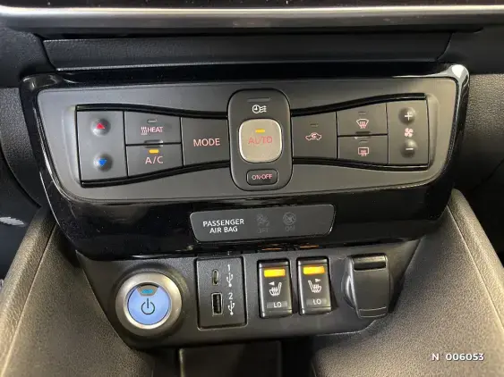 NISSAN LEAF II - voiture d'occasion - Photo 26