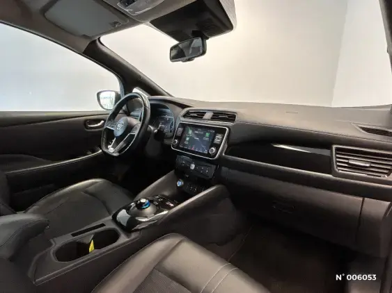 NISSAN LEAF II - voiture d'occasion - Photo 10