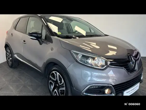 RENAULT CAPTUR - voiture d'occasion - Photo 5
