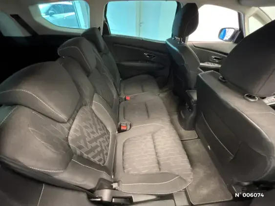 RENAULT GRAND SCENIC IV - voiture d'occasion - Photo 11