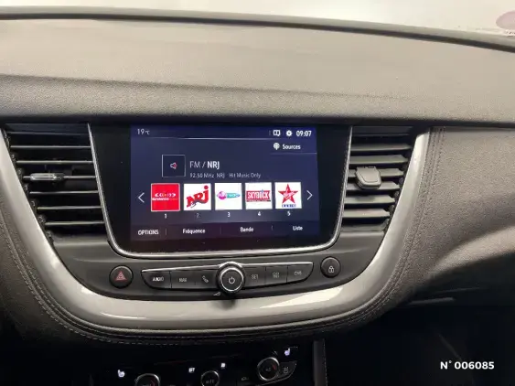 OPEL GRANDLAND X - voiture d'occasion - Photo 13