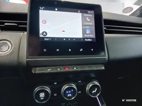 RENAULT CLIO V - voiture d'occasion - Photo 12