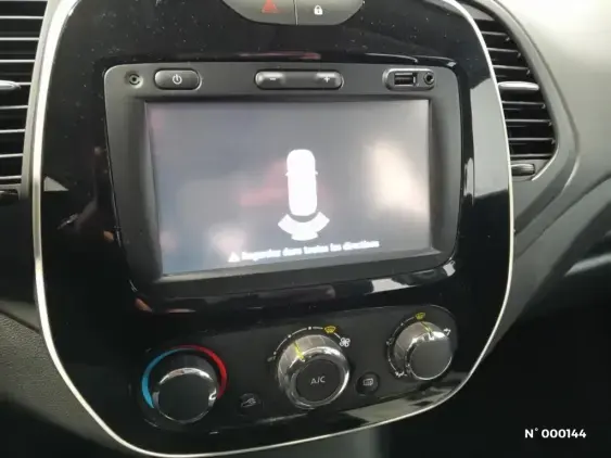 RENAULT CAPTUR - voiture d'occasion - Photo 14