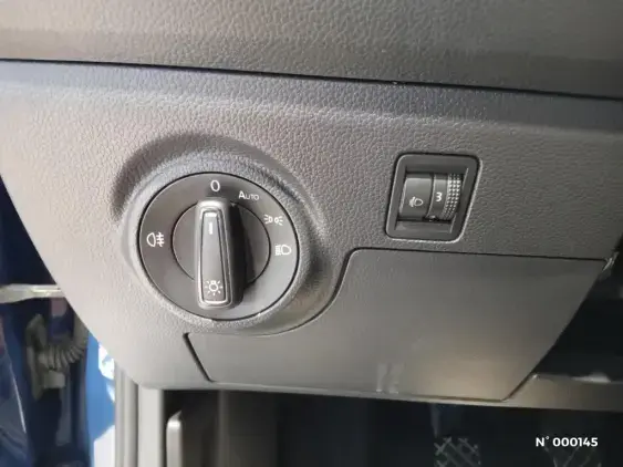 SEAT IBIZA V - voiture d'occasion - Photo 14