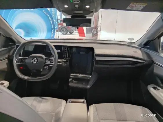 RENAULT SCENIC V ELECTRIQUE - voiture d'occasion - Photo 9