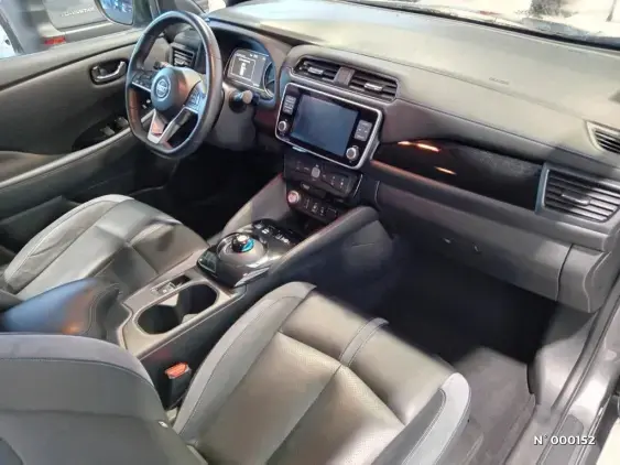 NISSAN LEAF II - voiture d'occasion - Photo 10