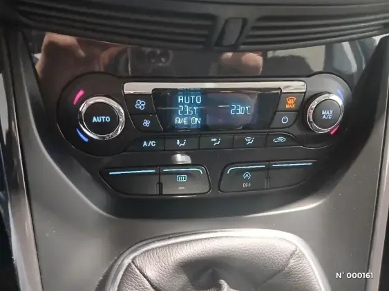 FORD KUGA II - voiture d'occasion - Photo 15