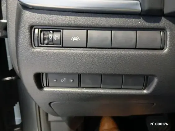 NISSAN QASHQAI III - voiture d'occasion - Photo 14