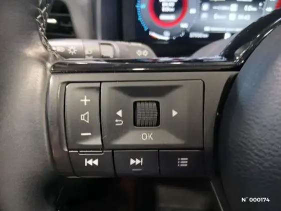 NISSAN QASHQAI III - voiture d'occasion - Photo 25