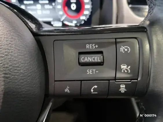 NISSAN QASHQAI III - voiture d'occasion - Photo 26