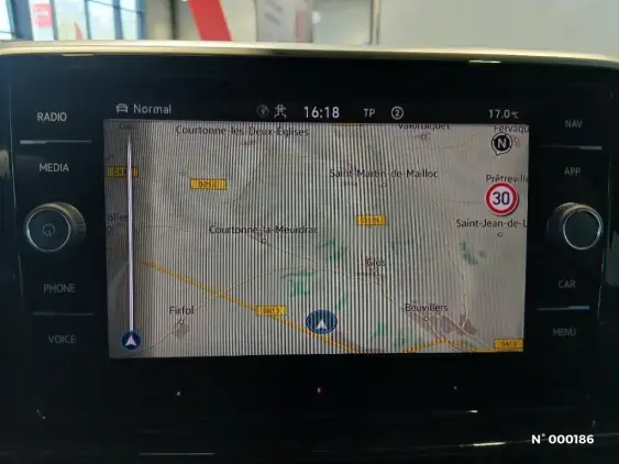 VOLKSWAGEN T-ROC - voiture d'occasion - Photo 12