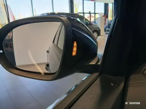 VOLKSWAGEN T-ROC - voiture d'occasion - Photo 27