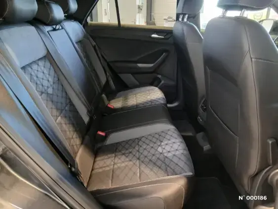 VOLKSWAGEN T-ROC - voiture d'occasion - Photo 10
