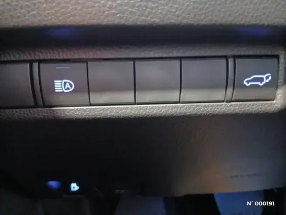 TOYOTA RAV4 V - voiture d'occasion - Photo 13