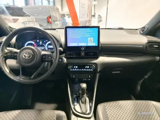 TOYOTA YARIS IV - voiture d'occasion - Photo 8