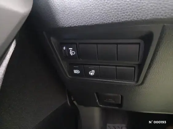 TOYOTA YARIS IV - voiture d'occasion - Photo 14