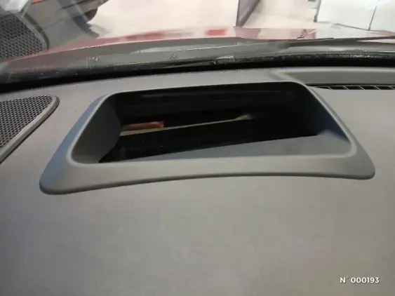 TOYOTA YARIS IV - voiture d'occasion - Photo 27