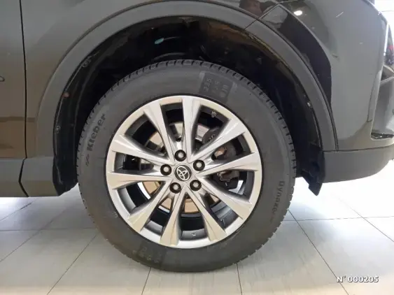 TOYOTA RAV4 V - voiture d'occasion - Photo 8