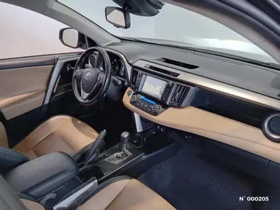 TOYOTA RAV4 V - voiture d'occasion - Photo 10