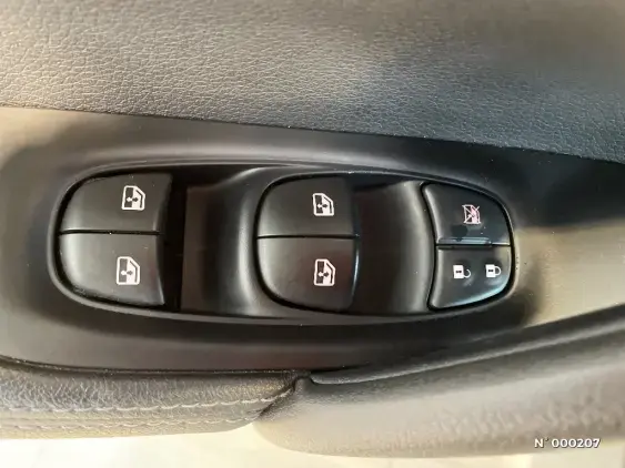 NISSAN QASHQAI III - voiture d'occasion - Photo 23