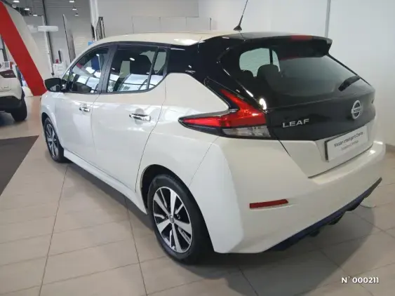 NISSAN LEAF II - voiture d'occasion - Photo 4