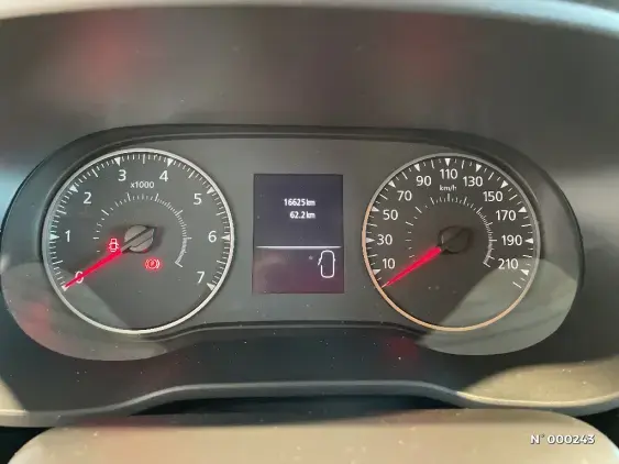 DACIA DUSTER II - voiture d'occasion - Photo 12