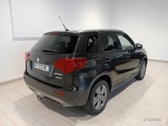 SUZUKI VITARA IV - voiture d'occasion - Photo 4