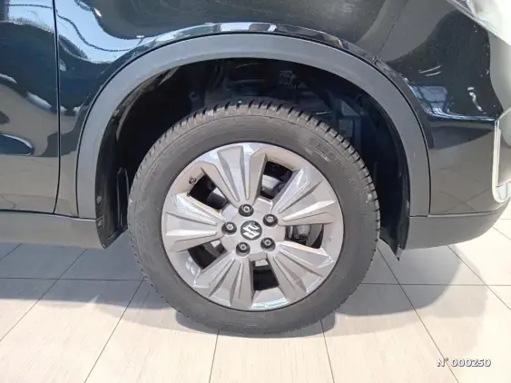 SUZUKI VITARA IV - voiture d'occasion - Photo 8
